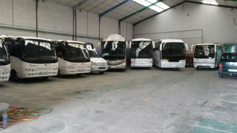 Autobus alquiler precio